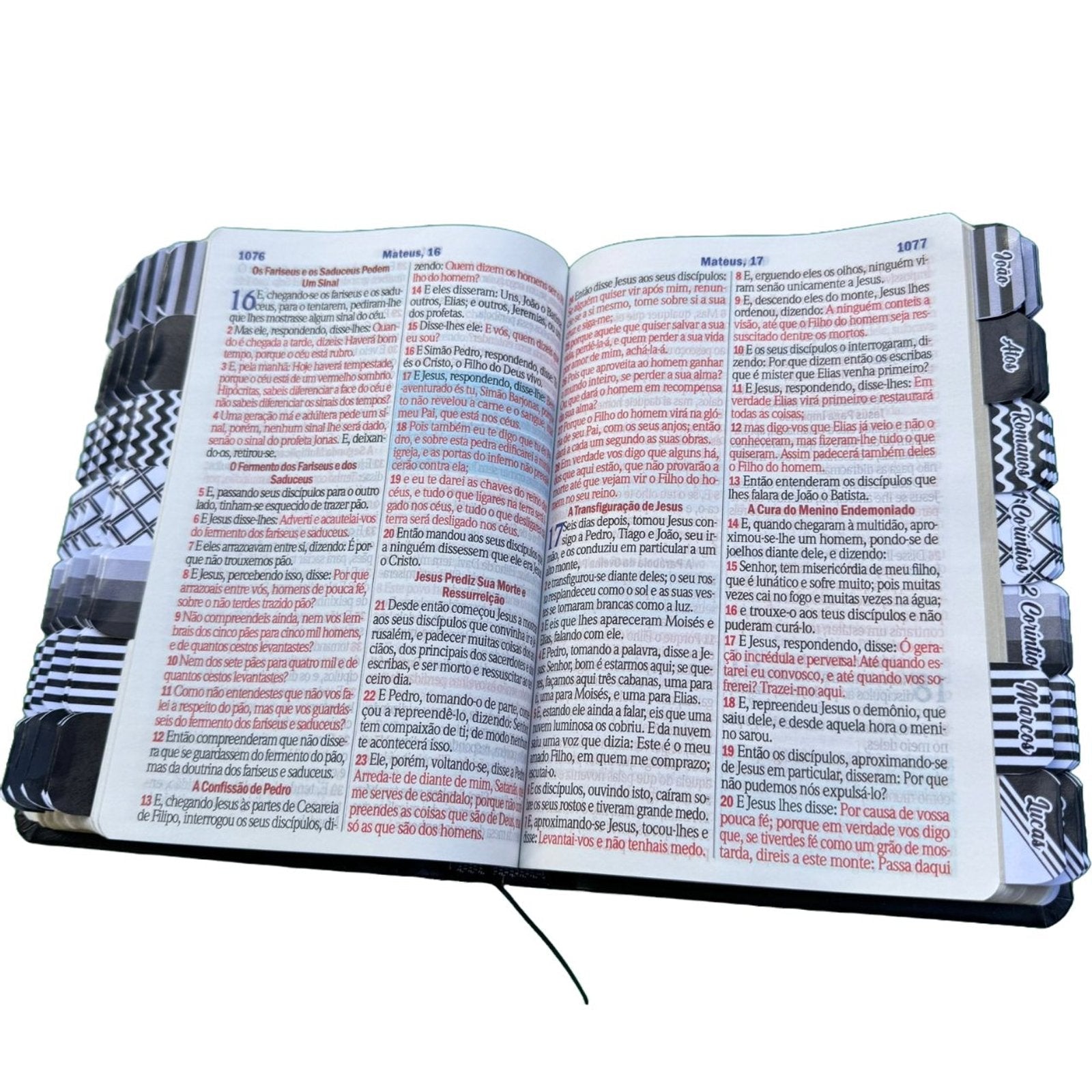 Bíblia Sagrada Preta – Capa Luxo | Letra Hiper Gigante | Full Color com Abas Adesivas ARC | CPP - Imagem 2